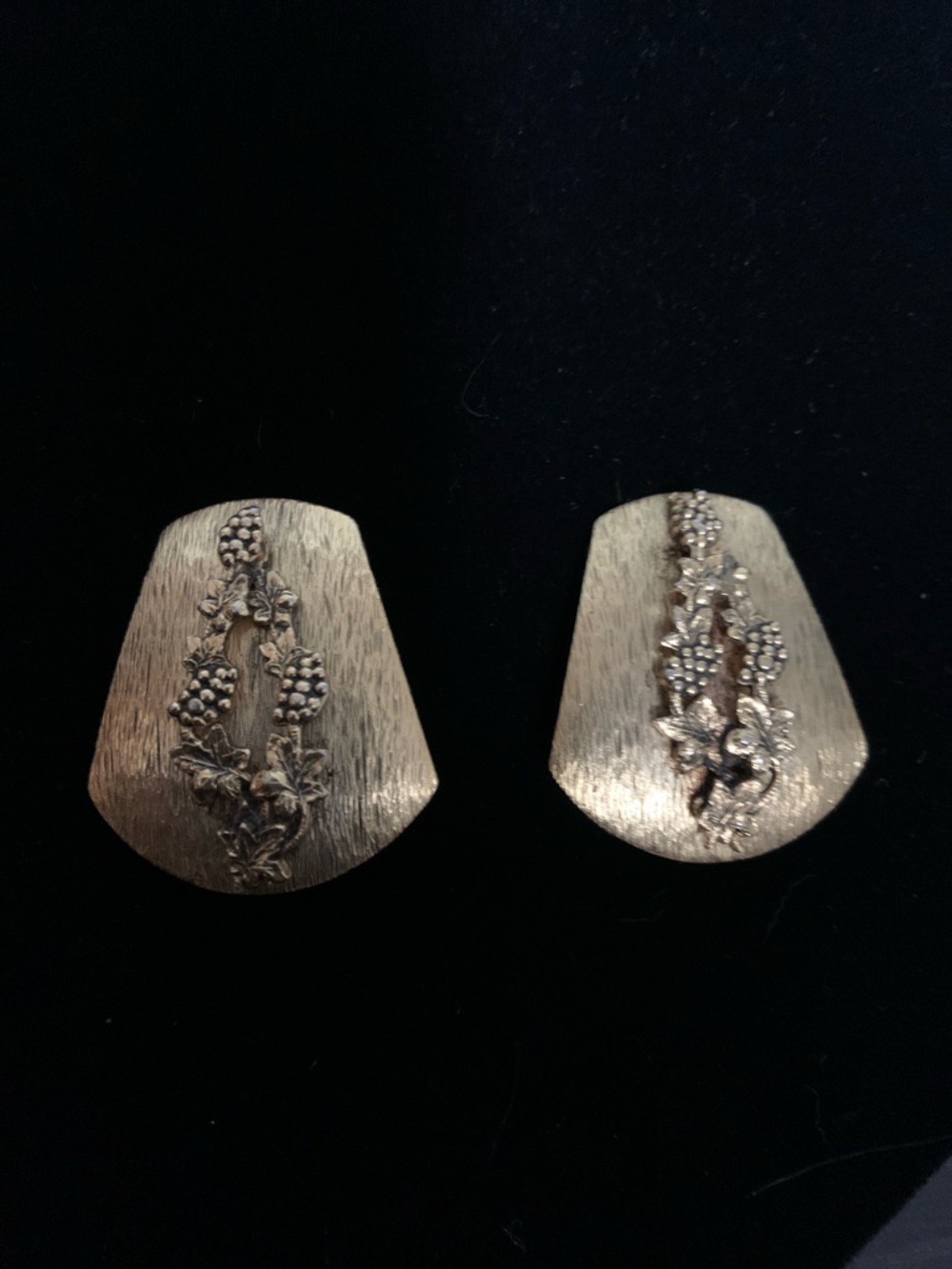 Whiting and Davis Gold Toned Clip Earrings